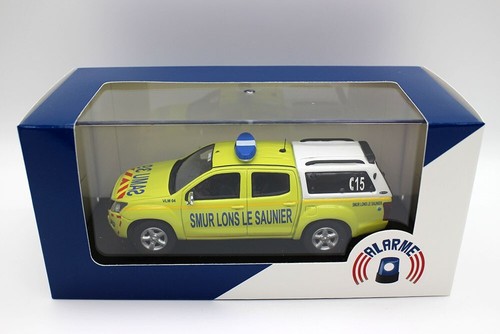 ALARME 1/43 ISUZU D-MAX VLM SAMU 39 Truck Police Cars Resin Model For Collection - Picture 11 of 11