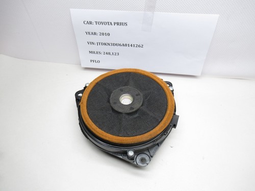 2010-2015 Toyota Prius Hybrid Rear Door Speaker 8942001301B OEM - Picture 1 of 10