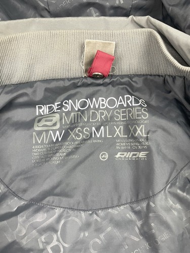 Ride Snowboards MTN Dry Series Jacket Womens Medium/Waterproof - Picture 5 of 11