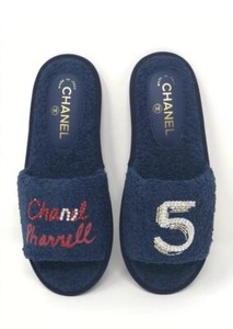 chanel slippers