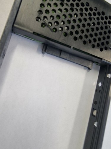 NetApp 2.5 Pulgadas SAS HDD Caddie / Disco Duro Marco 111-00721+ A0 DS2246 - Picture 2 of 4