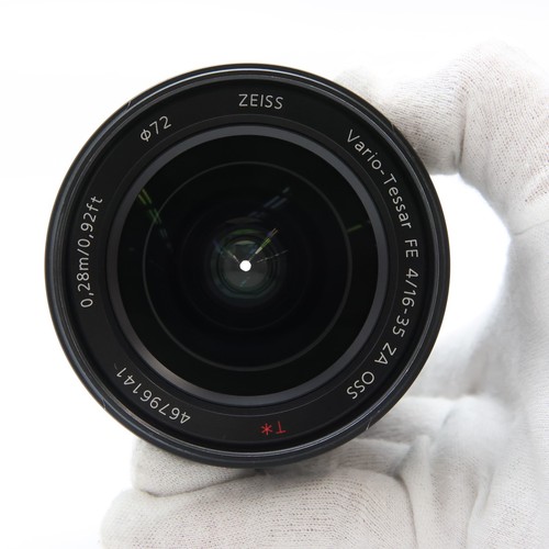 SONY Vario-Tessar T* FE 16-35mm F/4 ZA OSS (E mount) #377 - Picture 5 of 12