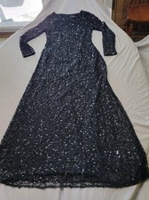 Adrianna Papell Women's Long Sleeve Scoop Neck Beaded Gown SIZE 6