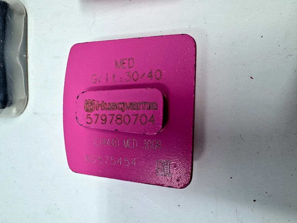 Husqvarna G1444D Elite Grind Medium Bond 30/40 Grit Box of 3 - Image 4 of 4