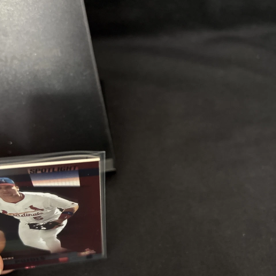 Foco Donruss Fan Club Albert Pujols 2002/100 • Excelente casi nuevo • Abolladura en la cara inferior Foto 3 de 4