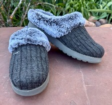 Skechers BOBS Keepsake Ice Angel Clog Slippers Gray Faux Fur Memory Foam Women 9