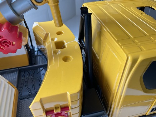 BRUDER 1:16 SCALE 03571 SCANIA SUPER 560R LIEBHERR CRANE TRUCK (see detail) - Picture 5 of 19