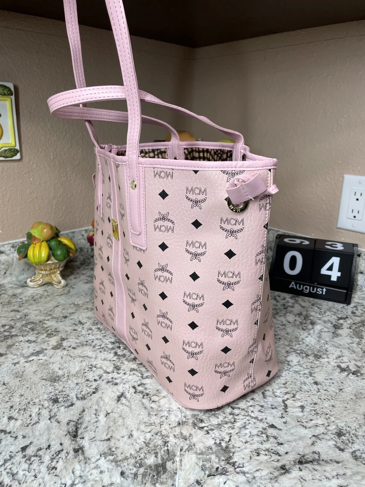 MCM Woman Pink Tote Bag Mediun With Pounch Same Day SHIPPING - Image 4 of 4