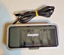 Energizer CHFCV2 Battery Charger AA/AAA/C/D/9V/NiMH, Tested & Working!