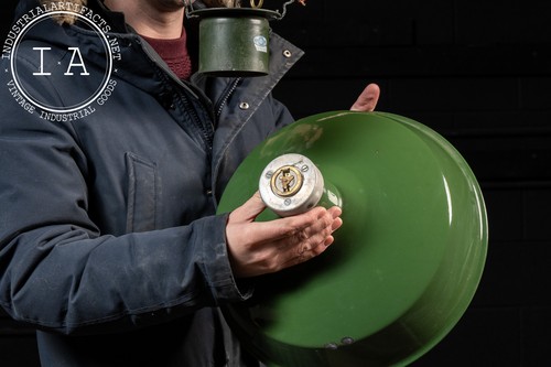 Vintage Westinghouse Industrial Enamel Light in Green - Picture 9 of 9