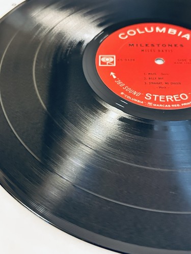 Miles Davis (Milestones) LP - CS 9428 [Columbia, 1976 Stereo Reissue, US] *VG* - Bild 14 von 17