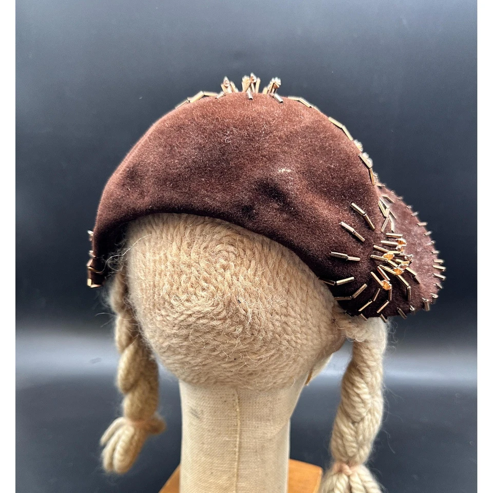Sombrero Cloche Vintage Marche Años 30 40 Estilo Aleta Lana Fieltro Cuentas Foto 4 de 4