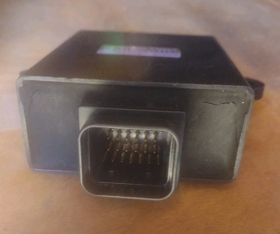 UNIDAD ECU (ENCENDIDO CDI) YAMAHA YZF R1 2000-2001 (YZF-R1 5JJJ) 2001 5JJ8230500 Foto 3 de 3