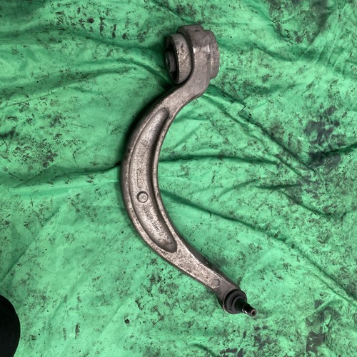 Querlenker und Kugelgelenk Baugruppe Audi A4/A5 Teilenummer 8W0407696B
