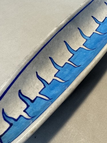 Italian? Pottery Canoe Dish - Picture 4 of 8