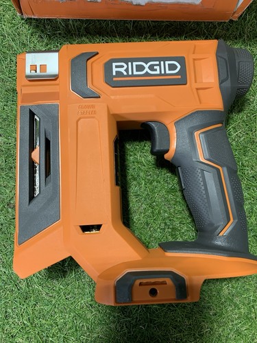 RIDGID R09897B Cucitrice a corona 18 V senza fili 3/8 in (solo utensile) - Foto 2 di 2