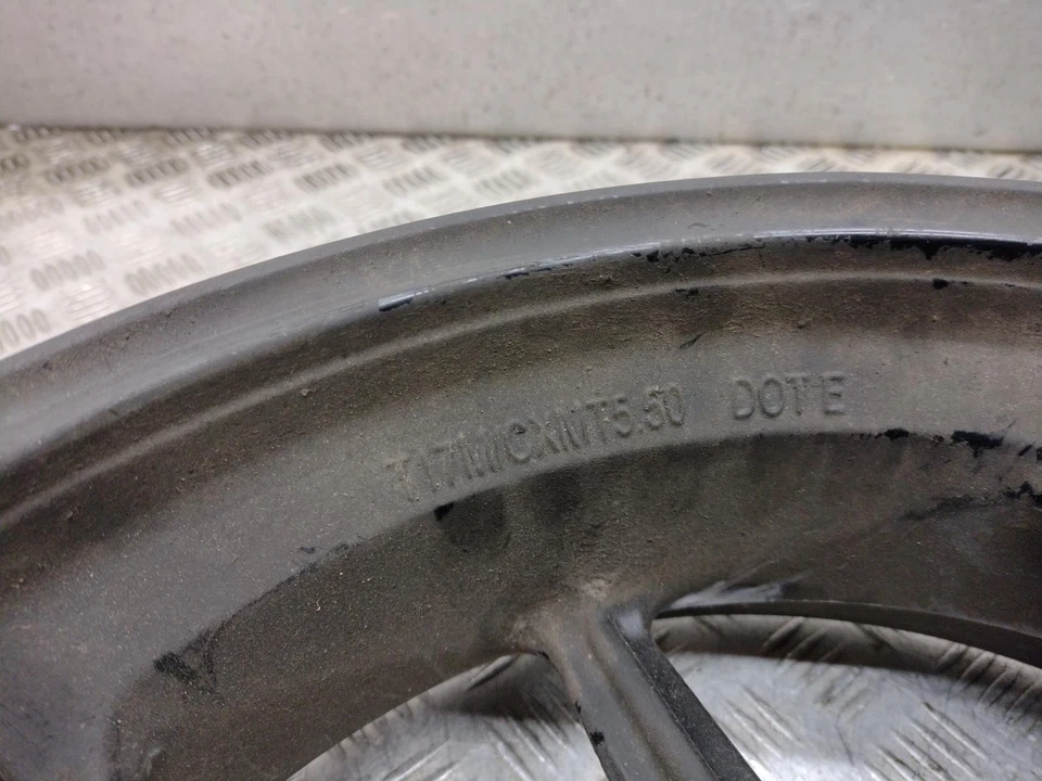 RUEDA TRASERA DUCATI SCRAMBLER SCRAMBLER ICON 800 17X5,5 RECTA, VER TODO I Foto 3 de 3