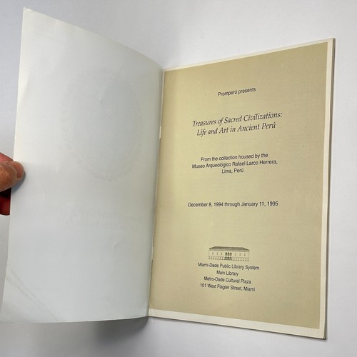 "Treasures of Sacred Civilizations: Life & Art in Ancient Peru" 1995 Exhibition - Picture 4 of 15