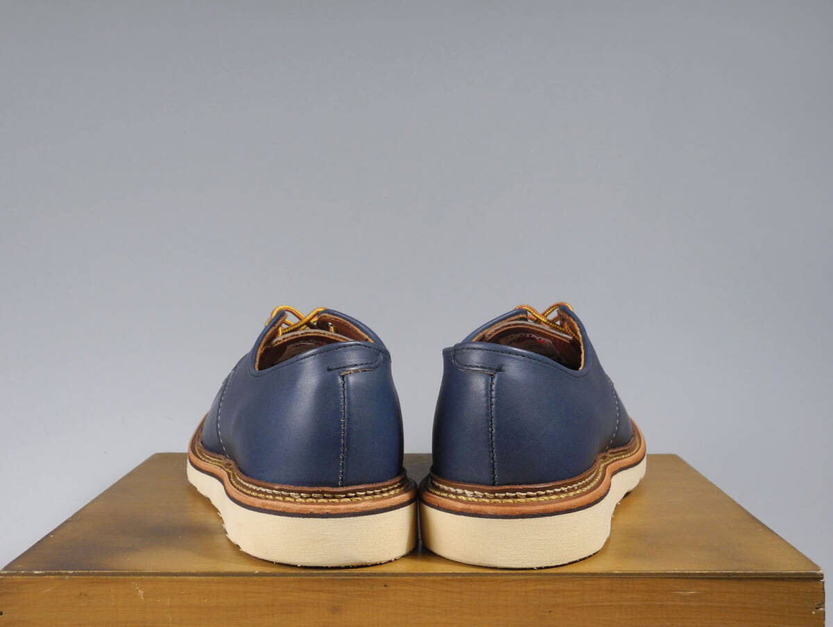 Red Wing 8100 Indigo Portage Oxford 7.5D Setter Navy Beams