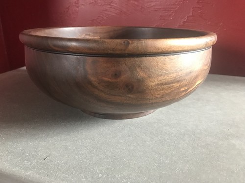 Hand Turned Walnut Wooden Bowl - Picture 3 of 8