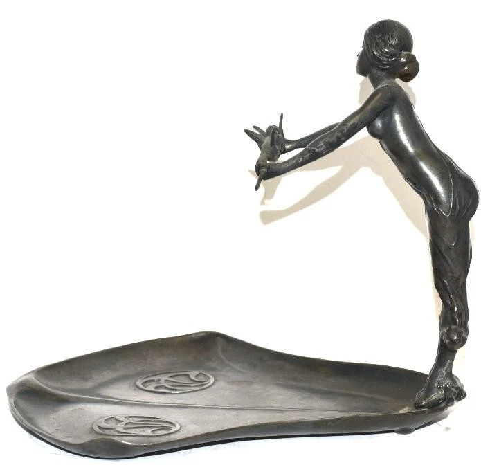 Art Nouveau Circa. Bandeja de tarjetas de llamadas de 1900 con encantadora doncella GRAN TAMAÑO WMF peltre Foto 4 de 4