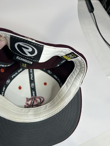 baseball hat - Picture 3 of 3