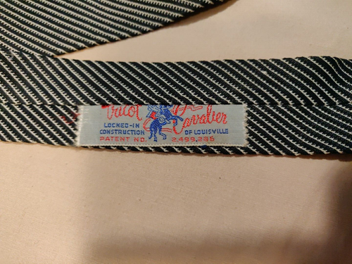 Vintage Tricot Cavalier Square End Swing Tie Fine Black and Gray - Picture 3 of 4
