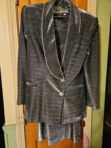 Daniela By Neicy's Stretch Metalic Silver W/Rinestone sz10 (3) piece skirt suit - Picture 9 of 14