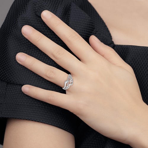 925 Sterling Silver Rhodium Plated Diamond Heart MOM Ring - Picture 6 of 6