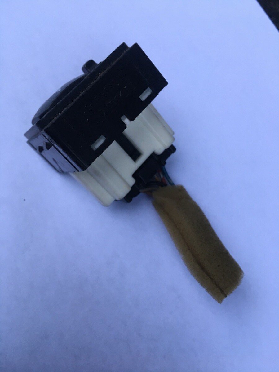 02 03 04 05 Mitsubishi Lancer Power Side Mirror Control