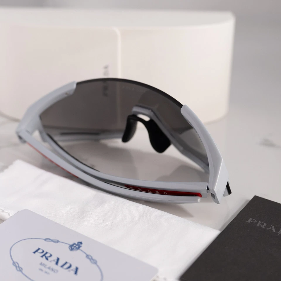 普拉达 Linea Rossa PS04WS 灰色男女通用护罩太阳镜全新今日发货 — 第 4/4 张图片