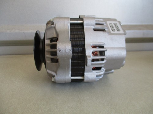 Alternador de repuesto Kubota serie M - Imagen 3 de 5
