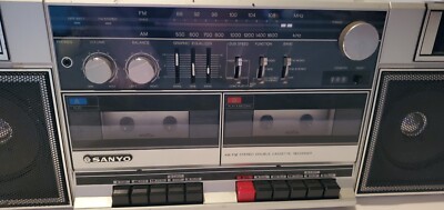 Sanyo AM/FM Radio Dual Cassette Boombox MW220 Not Working/For
