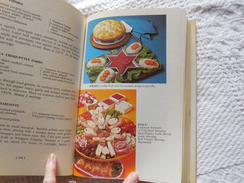 Weight Watcher's International Cookbook, w/Introduction by Jean Nidetch, 1977 - Picture 7 of 12
