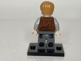 New Genuine LEGO Owen Grady Minifig Jurassic World 71205 75917