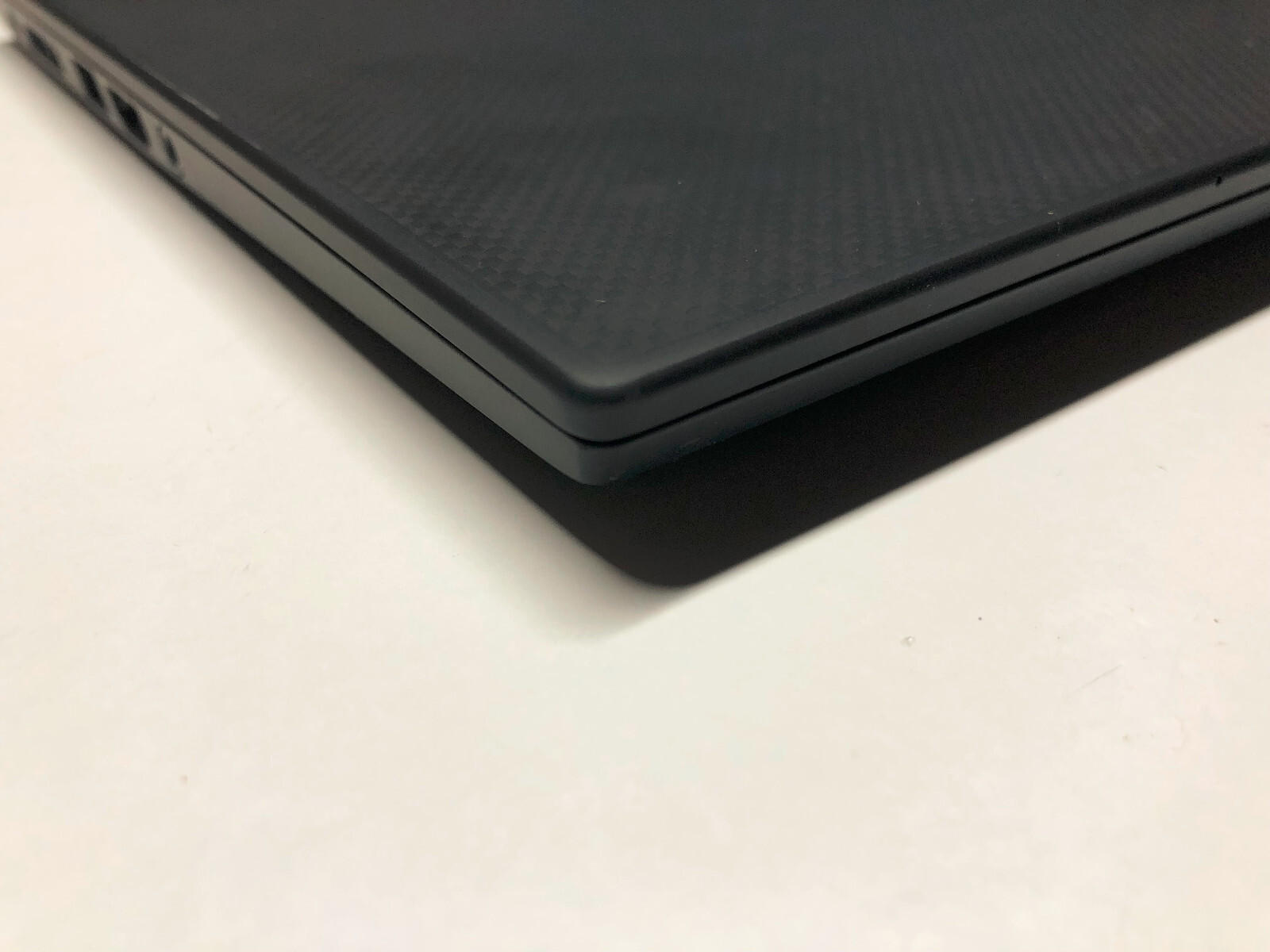 Lenovo ThinkPad X1 Carbon 7th Gen i7-8665U 16GB 1TB SSD - 3840 x 2160 AU28-11 - Picture 12 of 14