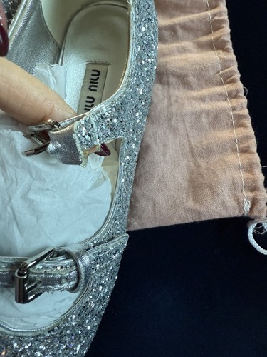 Bailarinas MIU MIU defectuosas Miu Miu lentejuelas Argenté talla 36 537 € - Imagen 4 de 7