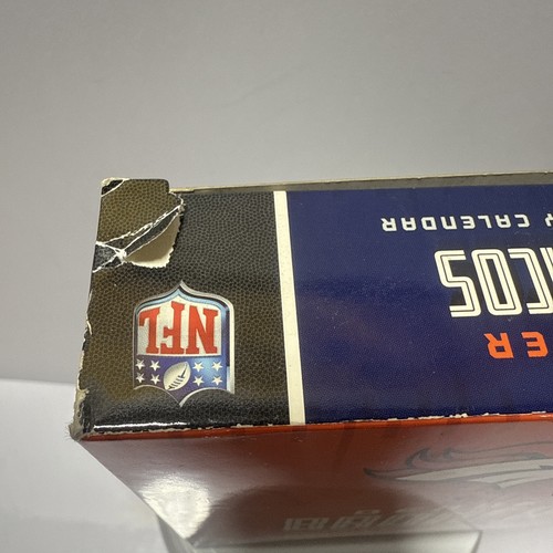 DENVER BRONCOS NFL 2017 TEAM BOX KALENDER TRIVIA QUESTION FACT SAMMLERSTÜCK NEU! - Bild 3 von 8