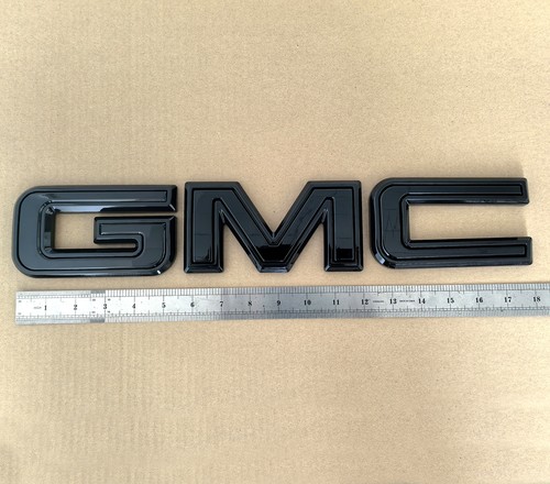OEM Grille GMC Emblem Badge for 2019-2025 Sierra Yukon ,23-25 Canyon Gloss Black - Picture 3 of 11
