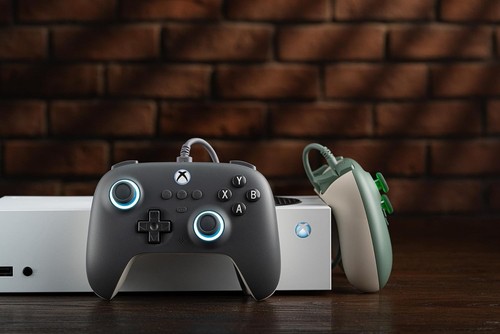 8BitDo Ultimate C Wired Controller for Xbox with Hall Eff (Not Machine Spacific) - Picture 10 of 10