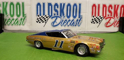 Mario Andretti #11 Bunnell Motor Co. 1968 Mercury Cyclone *AUTOGRAPHED* 1:24 - Picture 11 of 24