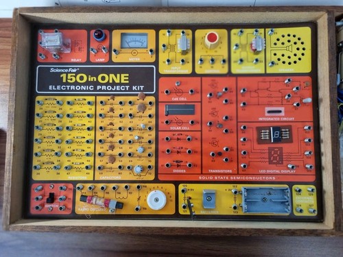 Vintage 1976 Science Fair 150-in-1 Electronic Project Kit – Radio Shack Tandy - Picture 3 of 12