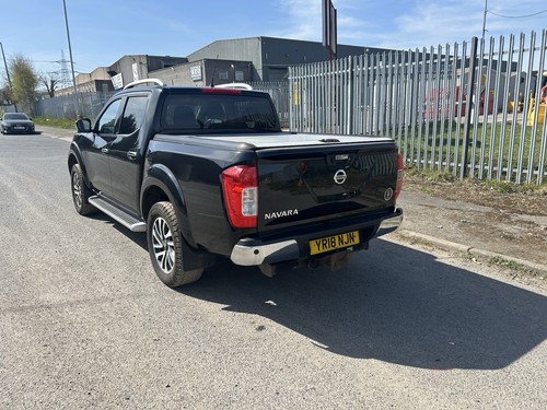 Nissan Navara - Picture 2 of 9