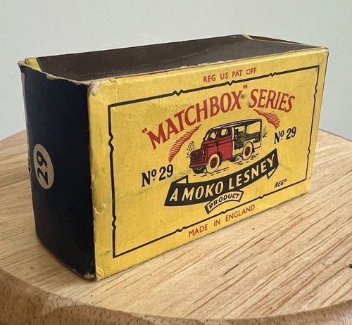 Vintage Matchbox No. 29 Milk Delivery Van – A Moko Lesney – Original Box – - Picture 8 of 11
