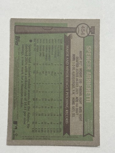 2025 Topps Heritage Nickname Variation SSP 454 Spencer Arrighetti "Spaghetti". - Picture 2 of 2
