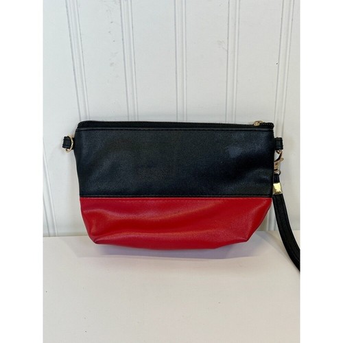 Minnie Mouse/Disney Lot. Camera Case for iPhone XR W/ Lanyard & Minnie Wristlet - Picture 8 of 10