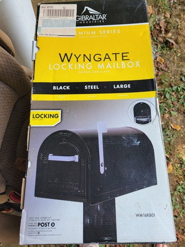 Solar Group Wyngate Large Lock Mailbox  WM16KB01  Black - Picture 2 of 6