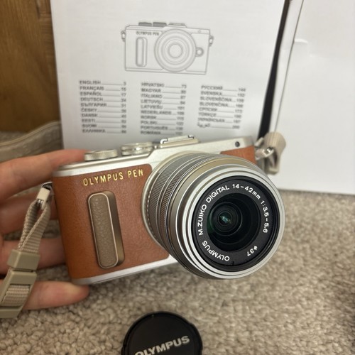 Olympus PEN E-PL8 Brown 16.1 MP Digital Camera with 14-42mm 1:3.5-5.6EZ Lens - Picture 4 of 11