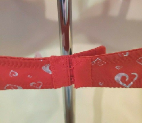 Native Intimates Bra Red with Silver Hearts 36C/L little Bow in Front(Pre-Owned) - Picture 5 of 7