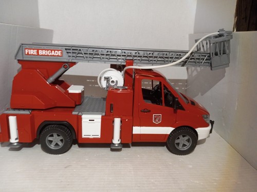 2006 Bruder Germany Fire Brigade Tower Truck Mercedes Sprinter Used HTF 1:16 - Picture 5 of 11